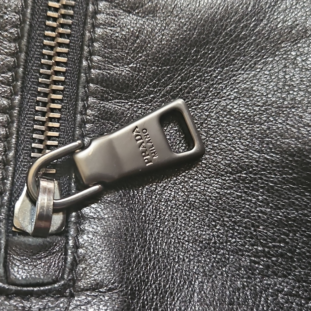 PRADA RIVET BAG - Picture 5 of 13